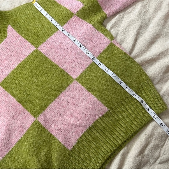 New Native Youth Checkerboard Oversized Green Pink Knit Turtleneck Sweater XS - Picture 10 of 13